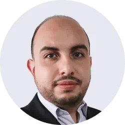 Julian Pineda headshot